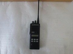 MOTOROLA LOT OF 10 H01UCF6PW1BN MTS 2000 WITH BATTERIES AND ANTENNAS