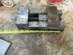 1997 KITAMURA MY CENTER 0 ZERO CNC VERTICAL MILL SMALL VISE VICE MACHINING