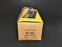 (1x) GE 1325 – 6.2V 4.13A 32W RP-11 Miniature Prefocus Lamp Single Contact Base