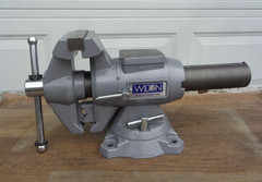 WILTON Multi Purpose Bench Vise 5-1/2″ Jaws – Rotating Head