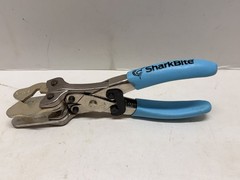 Sharkbite Push-To-Connect Fitting Removal Tool