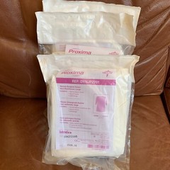 Lot of 3 MEDLINE Proxima DYNJP2701 Aurora Surgical Gowns Large Level 3 Gown