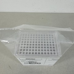 Thermo 265302 96 Well 0.4 ml Well Optical Bottom Plate PolymerBase White 10-Pack