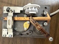 1-BARBER COLMAN-Schneider-invensys TK-1001-0-2 Pneumatic Room Thermostat 55-85 F