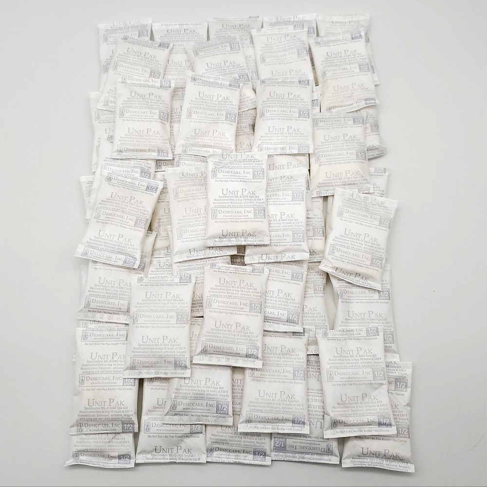 Silica Gel Desiccant 16 Grams 3″x2″ Tyvek Food Grade 800 Grams Total 50 Packs