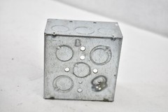 Lot of 5 Square Box Enclosures 4″ x 2-1/8″ Depth 2 Gang 30 cu in Silver