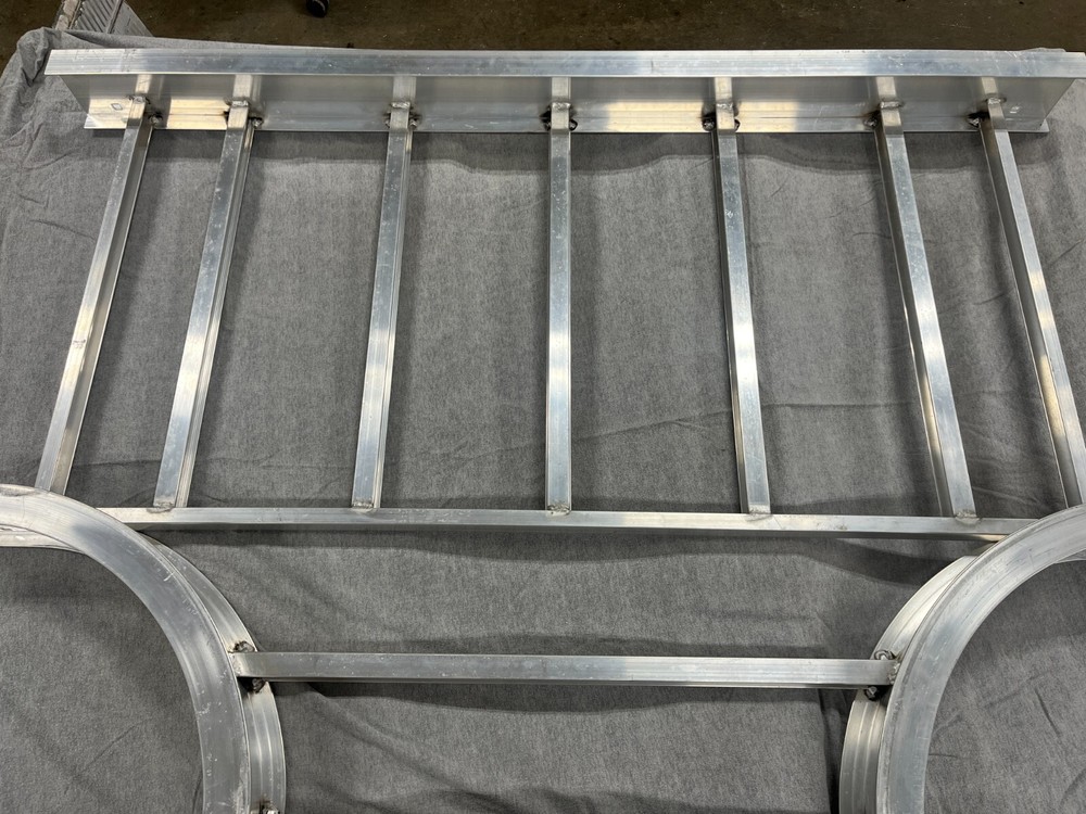 Eaton B-Line 4A-24-HT12 Cable Tray – Horizontal “T” 4″H 27″W 12″Radius