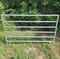 ALUMINUM 5 FT X 10 FT 6 RAIL 40″ TALL SHEEP & GOAT ADD-ON STALL KIT PANEL PEN
