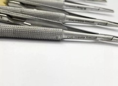 lot of 4 PC HU-FRIEDY Castroviejo Perma Sharp Needle Holder, 18cm, 7′ NH5024