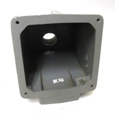 HUBBELL PIN & SLEEVE RECEPTACLE BACK BOX CAST ALUMINUM 1-1/4″ DIAMETER 80 cu in.
