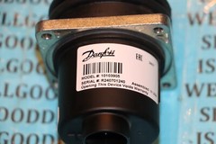 Danfoss 10103905 Dual Axis Joystick JS1000-XY-A-SNNN-CLSW GN101173 New