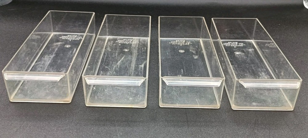 4 Hard Plastic Akro-Mills Replacement Drawers 20-445 Plastic Drawers