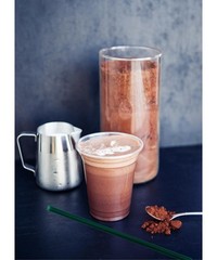 12 oz Clear Plastic Cups with Lids and Straws, Disposable 12 Ounces,