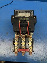 Square D Nema Size 3 Motor Starter Contactor 120V Coil 3 Pole 8536SEG1SA