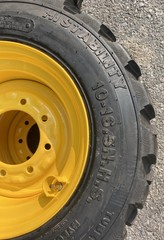 4-10-16.5 Forerunner Skid Steer Tires & Rims for New Holland LX565,LX665-10X16.5