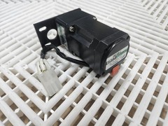 Oriental Motor 0RK1GN-C 1W 200V Reversible AC Motor 0GN9K 9:1 Gearhead
