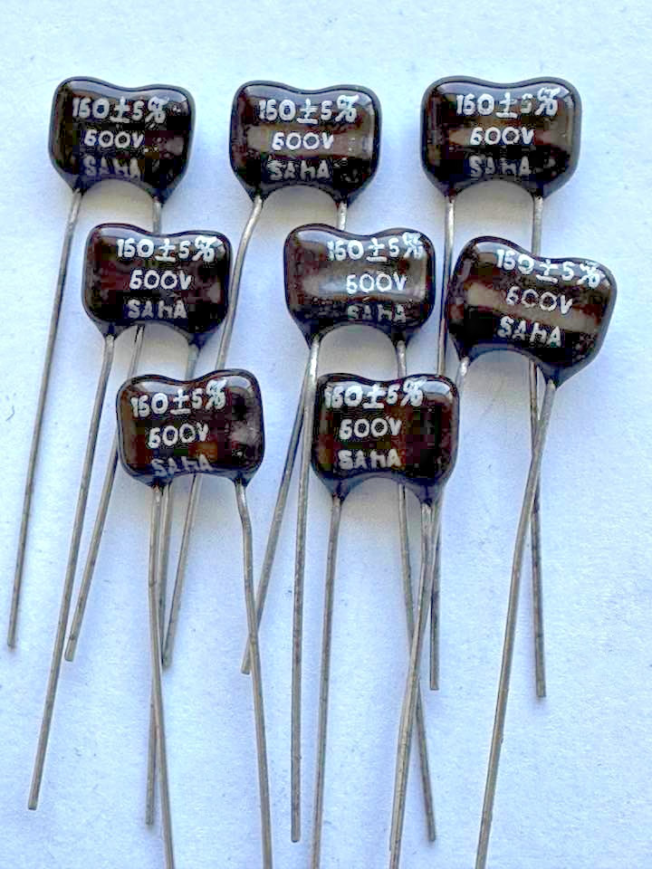 12X – 150pF @ 500V 5% – DIP SILVER MICA CAPACITOR ~ GOOD FOR AMP/HiFi/RF