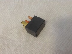 Omron G8HL-H71 Relay 12 VDC