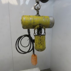 Lodestar Model A 1/8 Ton Electric Chain Hoist 10′ Lift 32FPM 115V 1Ph