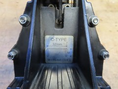 Uline TYPE “C” Pneumatic box/carton stapler uses 32mm X 3/4″ stick staples