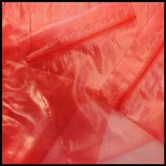 3030 Apple Mini Ziplock 100 Baggies Red Color Colored 100 Bags 3″ X 3″