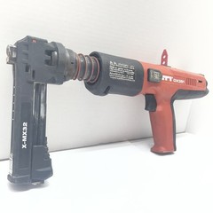 HILTI DX 351 POWDER ACTUATED FASTENING TOOL KIT X-MX32 W/ CASE (CMP127450)