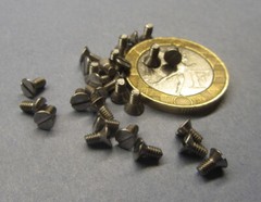 Flat Head Slotted Machine Screw 18-8 Stainless Steel, 2-56 x 3/16″ L 300 Pcs