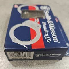 Smith & Wesson Hand and Leg Cuffs, Chain and High Security Black Box Transport