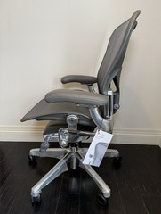 Herman Miller Aeron Office Chair – Size B – Graphite – Polished Aluminum