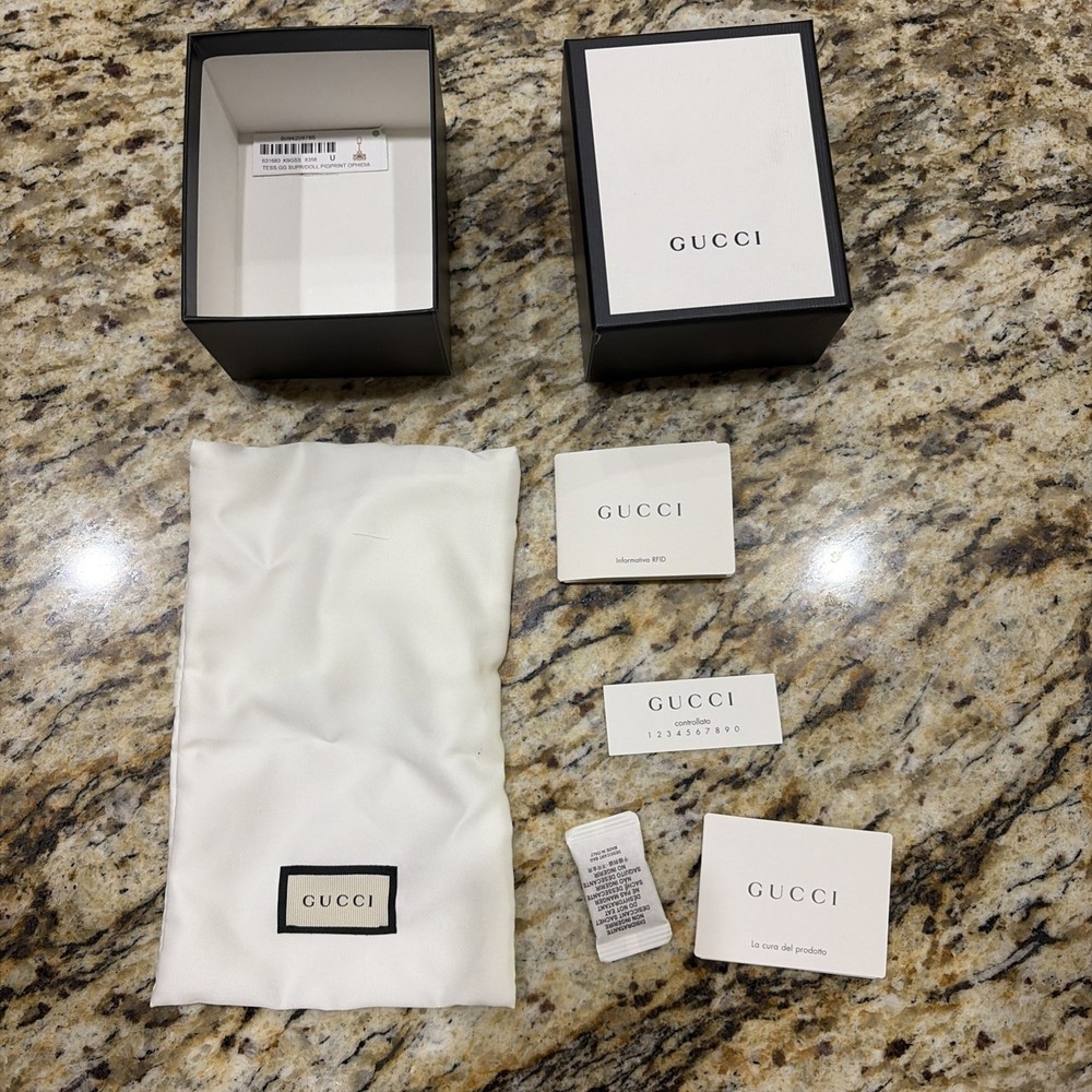 Authentic GUCCI Empty Gift Box Black White Italy w/ paperwork 3.5×2.5×4″