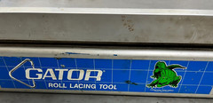 👀 FLEXCO 48″ GATOR ROLL LACING TOOL RL-48