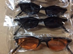 NEW ASSORTED BOX OF SUNGLASSES SUN GLASSES SET OF 12 GLASS COLORED SMALL LENS