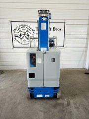 2013 Genie GR20 20′ Electric Vertical Mast Lift Manlift Aerial Skyjack JLG #6129
