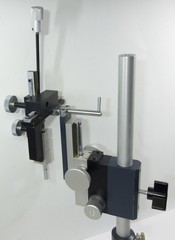 3 Axes XYZ + X Fine Micromanipulator with Tilt and Magnetic Base
