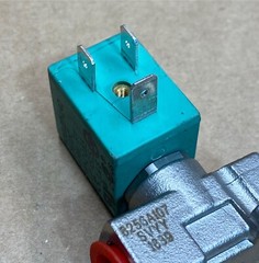 ASCO SOLENOID VALVE SC8256A107V 1/4 NPT 24VDC STAINLESS QTY 2