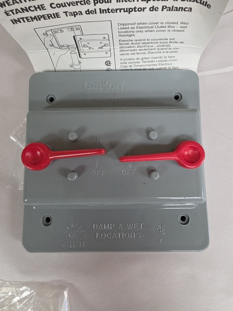 CARLON E9G2SSN 2 Gang Weatherproof Toggle Switch Box Cover. Vertical Mount. New