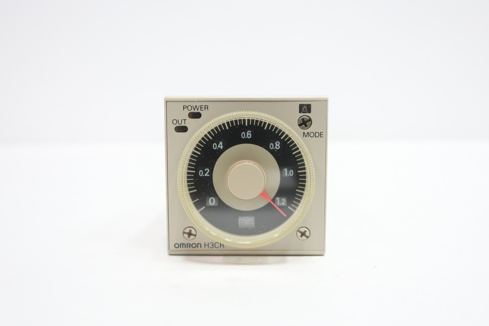 Omron H3CR-A8E Timer 0-1.2min 100-240v-ac 100-125v-dc