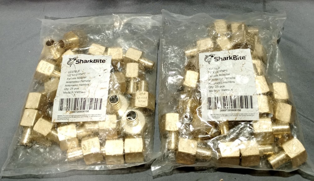 Lot Of 50 Shark Bite UC072LF 1/2×1/2 FNPT