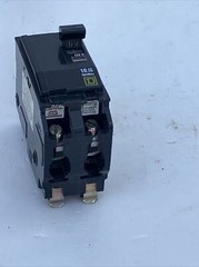 Square D QO240 40 Amp 2 Pole Yellow “D” QO Plug-in Circuit Breaker 120/240 USED