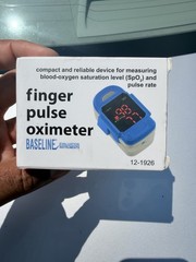 Baseline Fingertip Pulse Oximeter 12-1926 Emergency Medicine Family Monitor