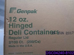 Qty = 200: Gen-Pak AD12 Clear Hinged Plastic Deli Container 12 oz