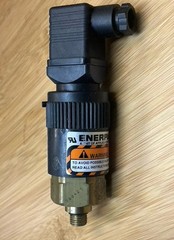 ENERPAC IC-30 Pressure Switch 500-3500 Psig. NEW. Free Shipping