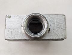 Appleton FS-2-100 Cast Device Box 2-Gang Shallow 1″ Hub Malleable Iron NOS