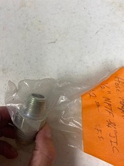 AEROQUIP 2021-8-12S Hose Adapter,1/2″,NPTF,3/4″,JIC 2F309
