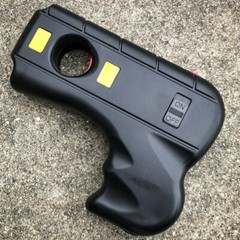Striker 10MV Rechargeable Pistol Grip STUN GUN w/ LED Light & Pepper Spray Set