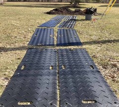 Ground Protection Mats – Black, 2’x8′ Heavy Equipments Mats, Diamond Plate Treat
