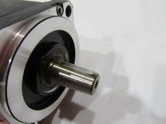 Tamagawa SEIKI 1008N8280E235 AC Servo Motor 2.0 KW 200 V 50601-0054