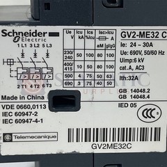 SCHNEIDER GV2ME32 MOTOR CIRCUIT BREAKER, 3P, 24-32 A, UK#431