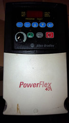Allen-Bradley PowerFlex 40 VFD AC Drive 240V 3-Phase 3HP 2.2kW Open