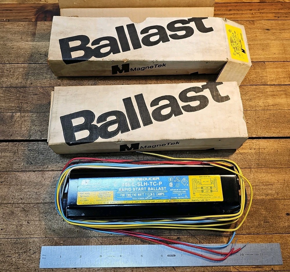 (2) New MAGNETEK UNIVERSAL BALLASTS 446LSLHTCP 120V F40 T12 RS • ☆USA